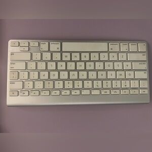 Apple Wireless Keyboard